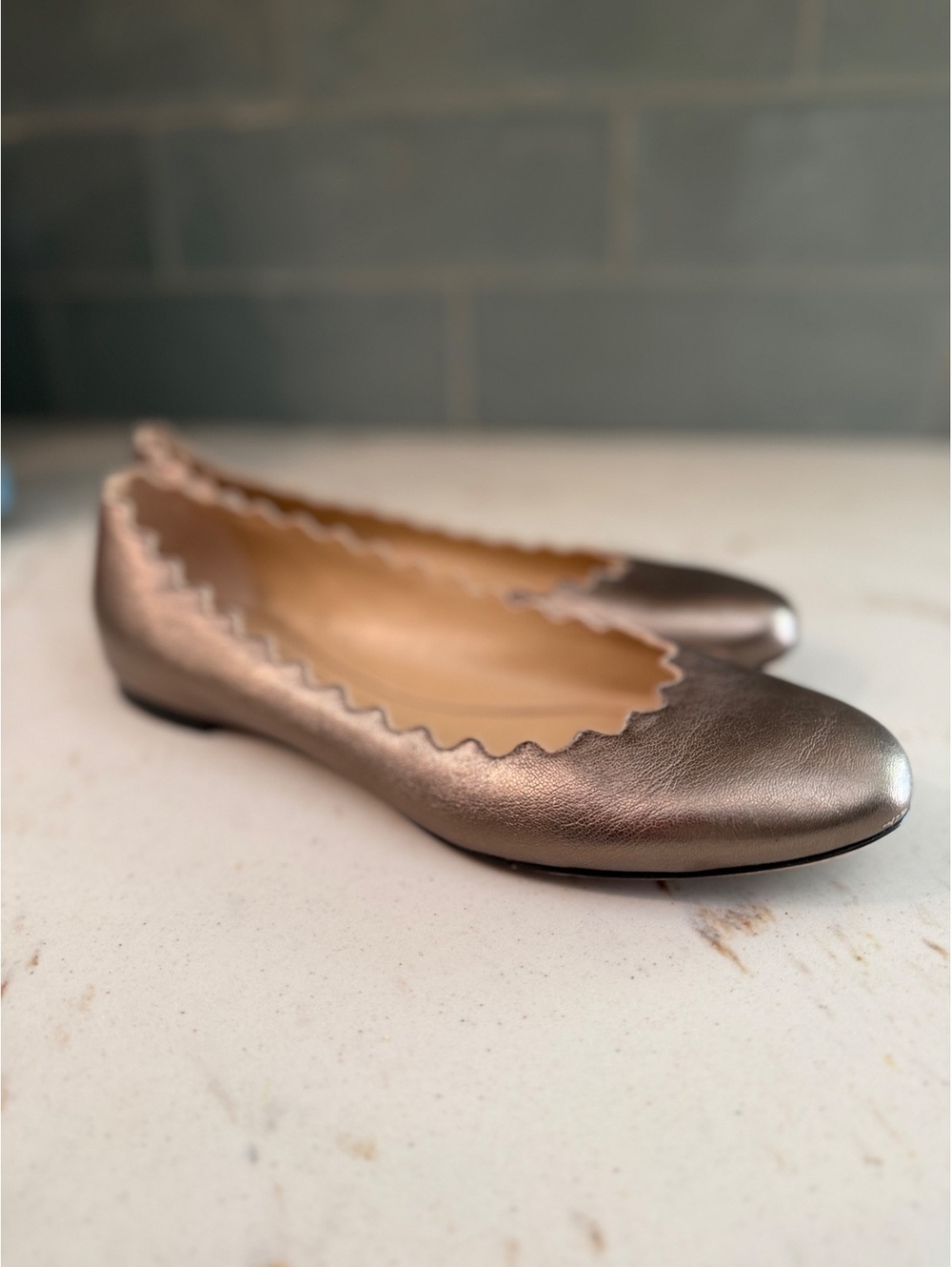 Chloé Lauren Scalloped Champagne Gold/Bronze Leather Ballet Flats EUC Sz 38